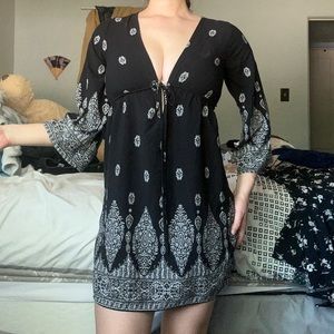 Pretty black dress with white detailing